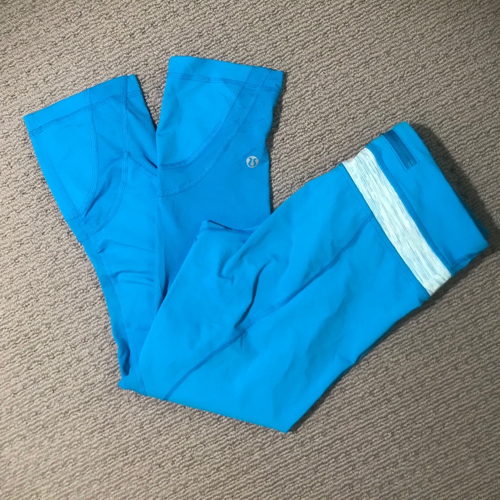♦️ Pace Rival Crop Blue Lululemon Yoga pants